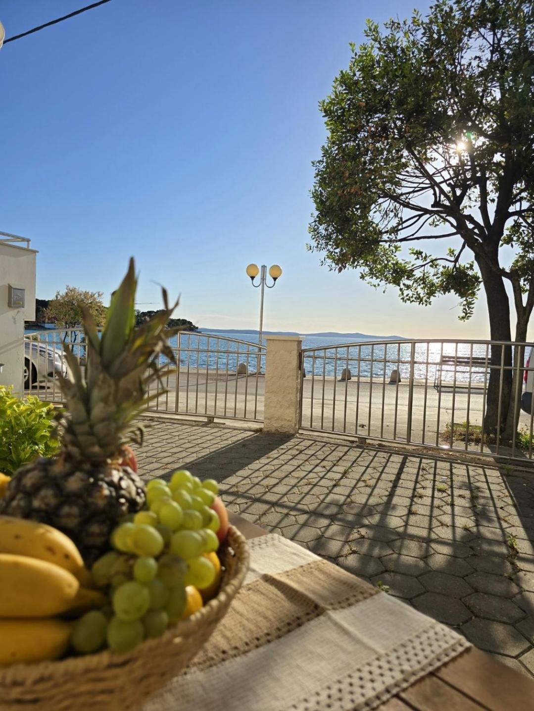 Seaside Apartment Petrcane